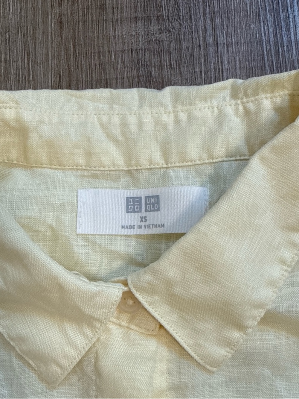 Uniqlo 100% Linen Button Up Long Sleeve Minimalist Preppy Yellow Shirts Size XS - Picture 3 of 11